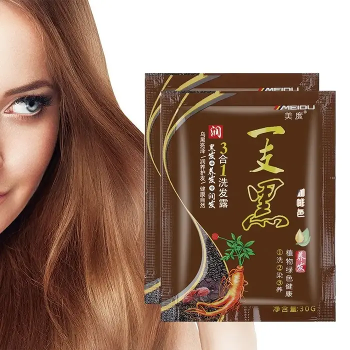 Cheveux blancs en couleur noire