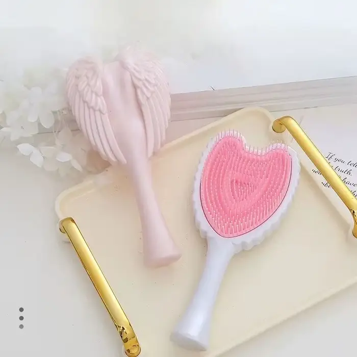 Peigne à cheveux ailes d'ange