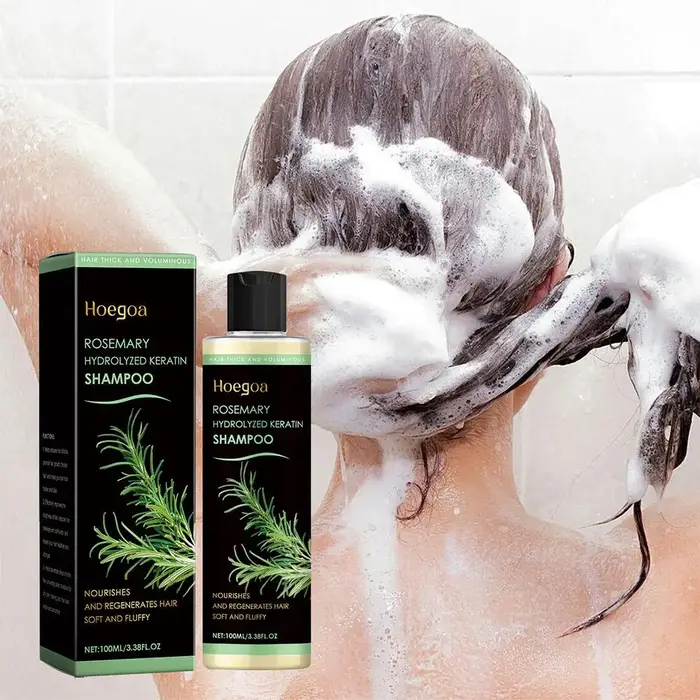 Shampooing à l'huile de romarin et à la menthe poivrée 3,38 fl.oz – Traitement antipelliculaire, régulateur de sébum, nettoyant et volumisant pour cuir chevelu irrité