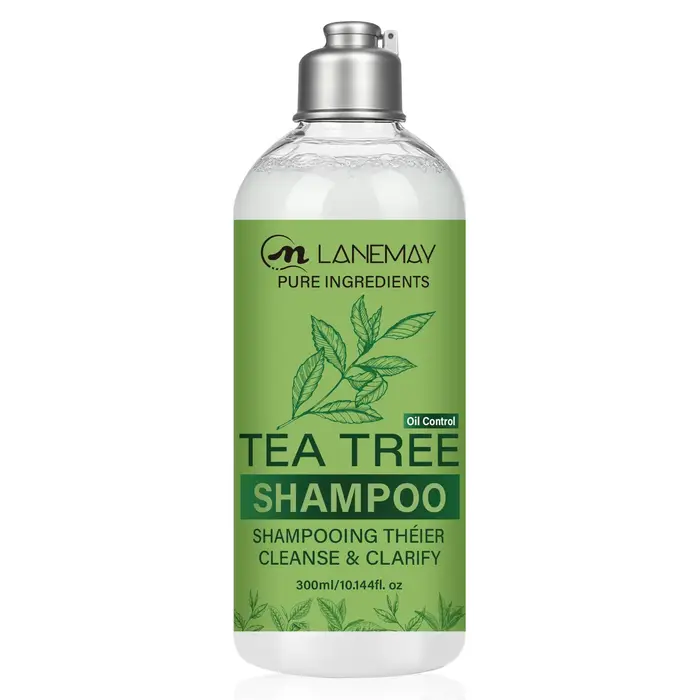 Shampoo à l'arbre à thé – 300 ml. Formulé avec de l'huile essentielle d'arbre à thé, du romarin et d