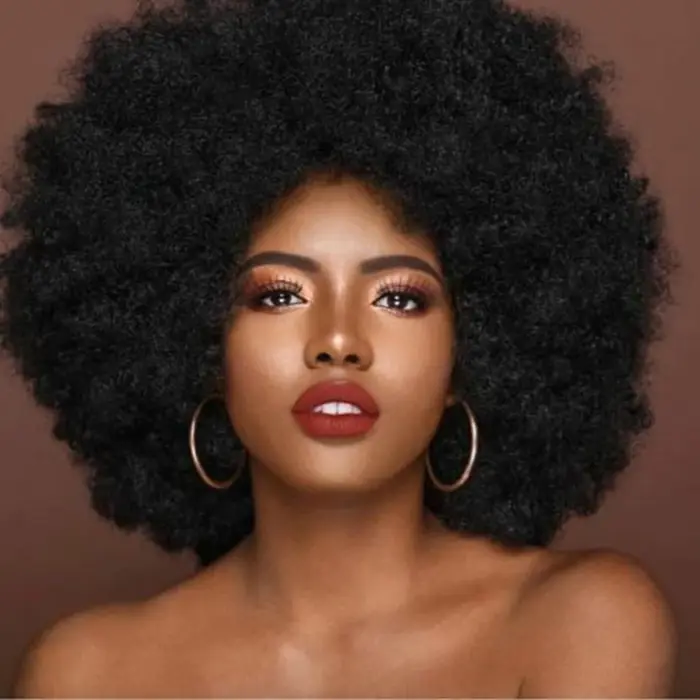 Perruques de cheveux humains bouclés Afro courts avec frange perruques Bob naturelles moelleuses per