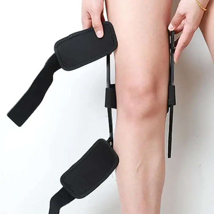 Orthèse d'hyperextension du genou avec aide à la voûte plantaire