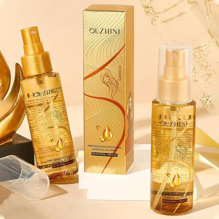 Le spray d'huile essentielle de soin capillaire nourrissant en profondeur peut augmenter la brillance et améliorer la réparation et les dommages causés par les cheveux