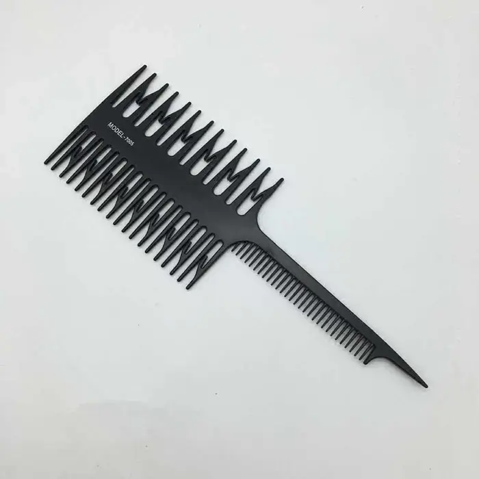 Peigne à cheveux teinture