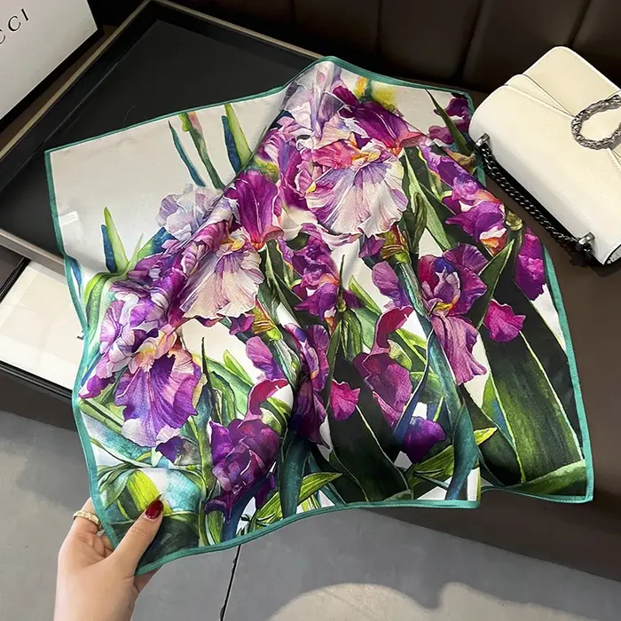 Foulard carré en soie véritable pour femmes