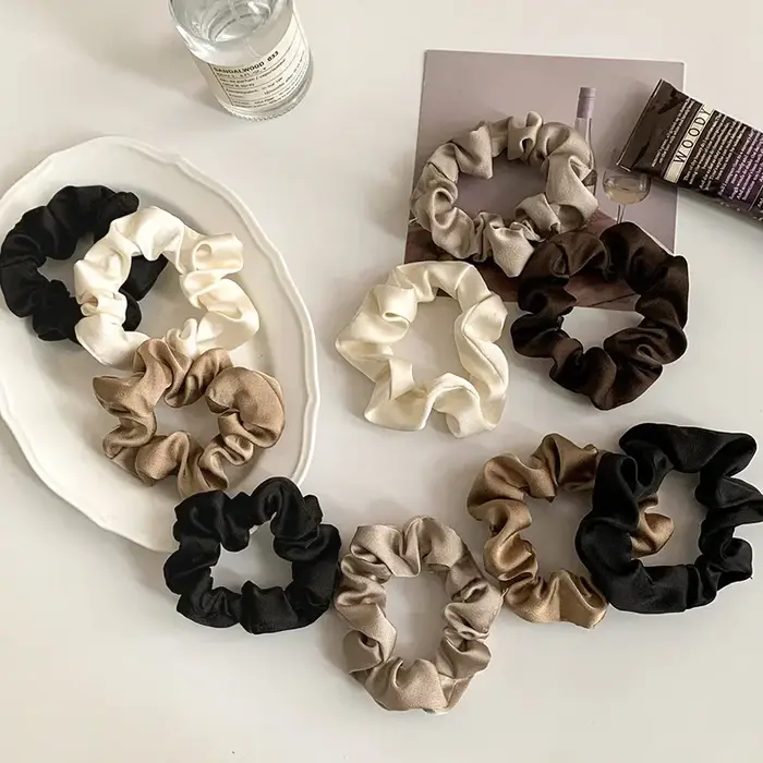 Chouchous plissés en satin pour femmes, bandes élastiques élégantes, cravates pour queue de cheval d