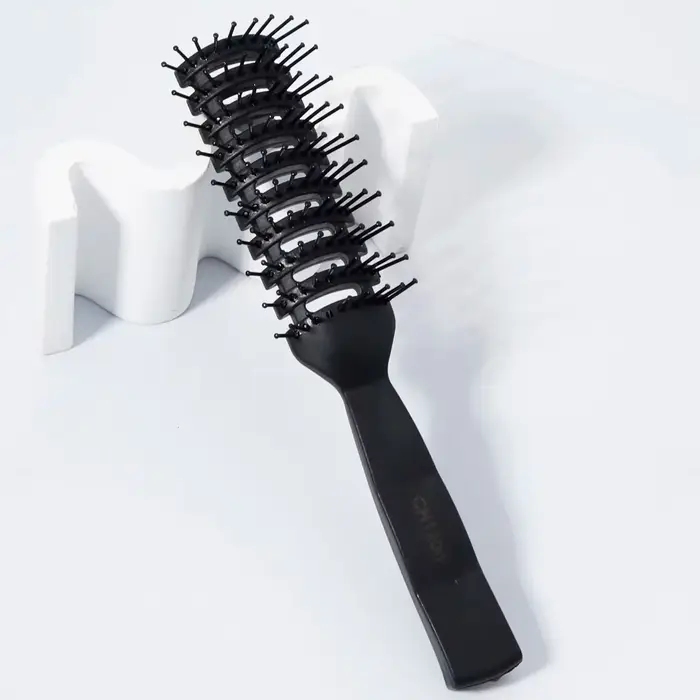 Peigne professionnel à picots pour coiffage et massage