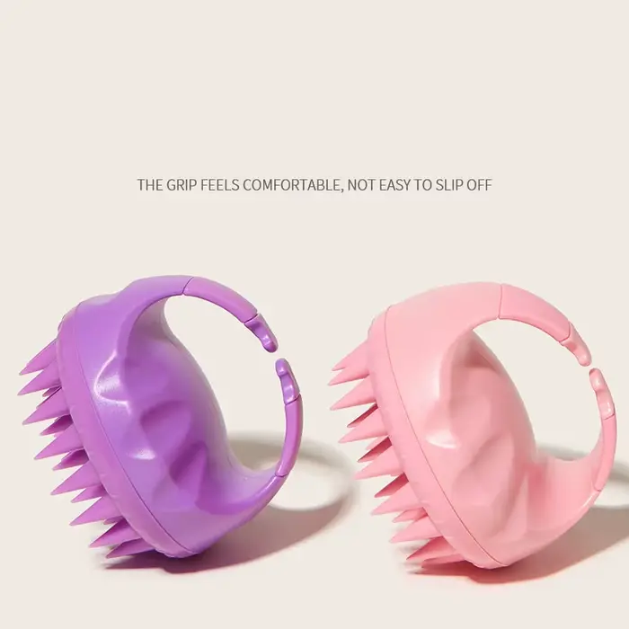 Brosse de nettoyage du cuir chevelu avec poignée