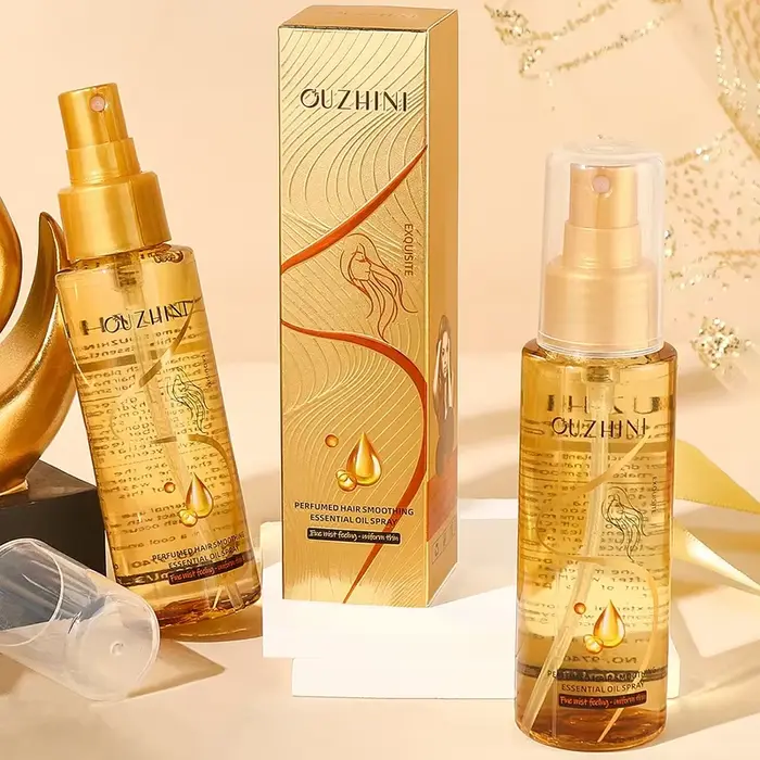 Le spray d'huile essentielle de soin capillaire nourrissant en profondeur peut augmenter la brillance et améliorer la
