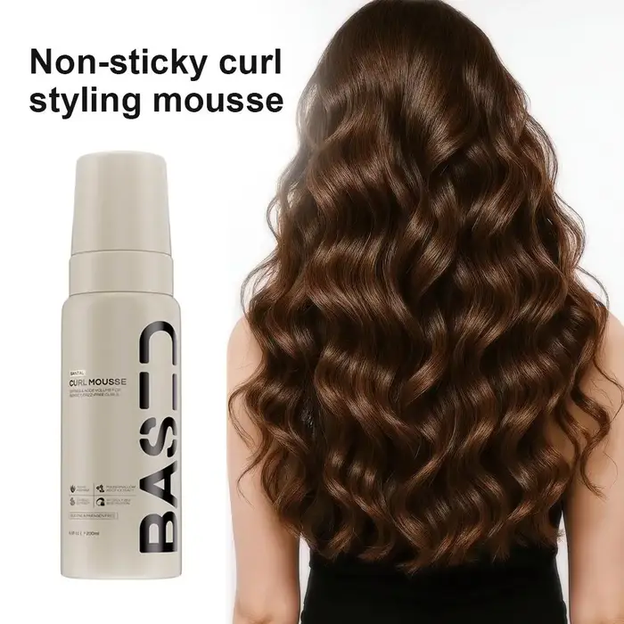 Mousse coiffante pour cheveux bouclés BASED Fluffy